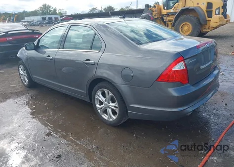 2012 Ford Fusion Se z USA, uszkodzony, nr VIN 3FAHP0HG5CR239005